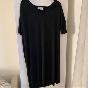 Cjla carly Jean Los Angeles black midi dress